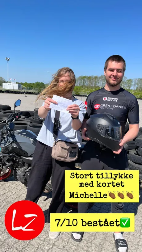 MC-elev har bestået køreprøven hos LZ Køreskole